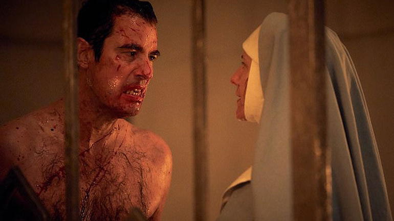 H σειρά «Dracula» του BBC σόκαρε τους Βρετανούς