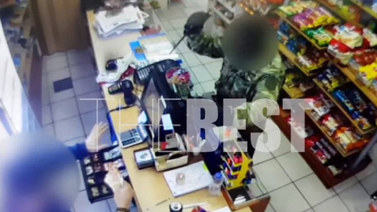 Βίντεο ντοκουμέντο από ληστεία σε μίνι μάρκετ στην Πάτρα