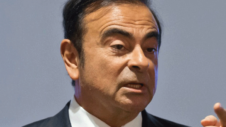 Ο Κάρλος Γκοσν δηλώνει ότι οργάνωσε μόνος τη φυγή του από την Ιαπωνία – Διεθνές ένταλμα σύλληψης εξέδωσε η Ιντερπόλ