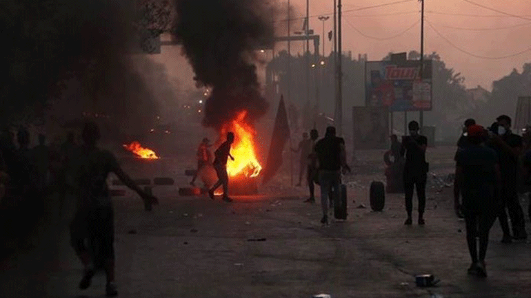 Τουλάχιστον οκτώ νεκροί σε επίθεση με ρουκέτες στο διεθνές αεροδρόμιο της Βαγδάτης