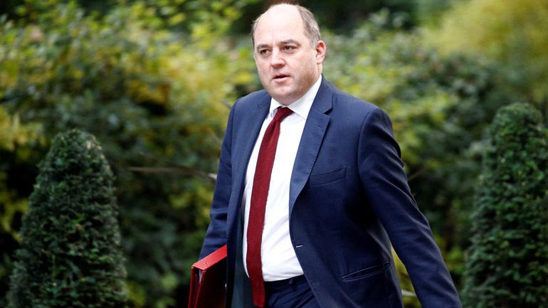 Βρετανός υπουργός Άμυνας: Οι ΗΠΑ δικαιούνται να αμύνονται απέναντι στις απειλές