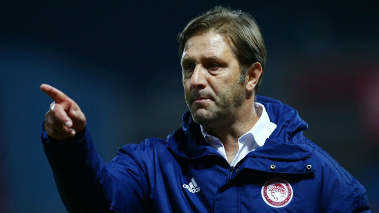 Μαρτίνς: «Ο Περέιρα πρέπει να λύσει τα προβλήματα με τη διαιτησία»