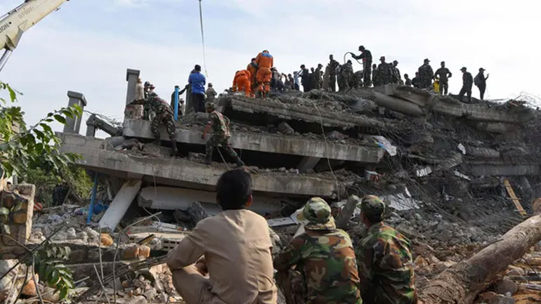 Καμπότζη: Δέκα νεκροί σε κατάρρευση κτιρίου, περισσότεροι έχουν παγιδευτεί στα ερείπια