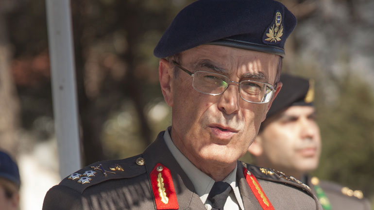 Ο αρχηγός ΓΕΣ, Γ. Καμπάς, στο 424 Γενικό Στρατιωτικό Νοσοκομείο Εκπαιδεύσεως στη Θεσσαλονίκη