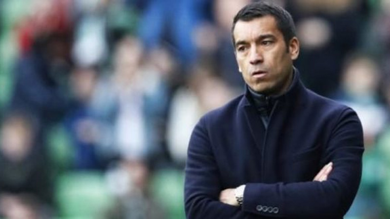 Ο Φαν Μπρόνκχορστ ανέλαβε ομάδα στην Κίνα