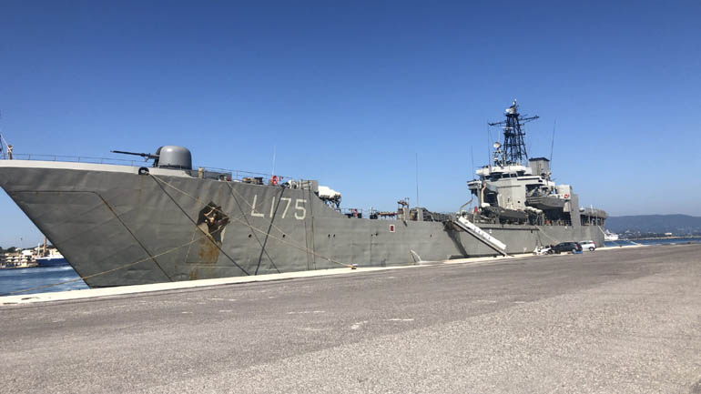 Στο λιμάνι Μυτιλήνης το αρματαγωγό “Ικαρία” για φιλοξενία αιτούντων άσυλο ευάλωτων κατηγοριών