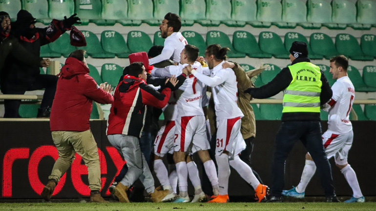 Με ανατροπή η Ξάνθη, 2-1 την ΑΕΛ