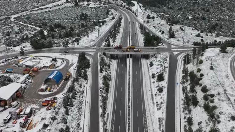 Απαγόρευση κυκλοφορίας φορτηγών στη Νέα Οδό και στην Κεντρική Οδό