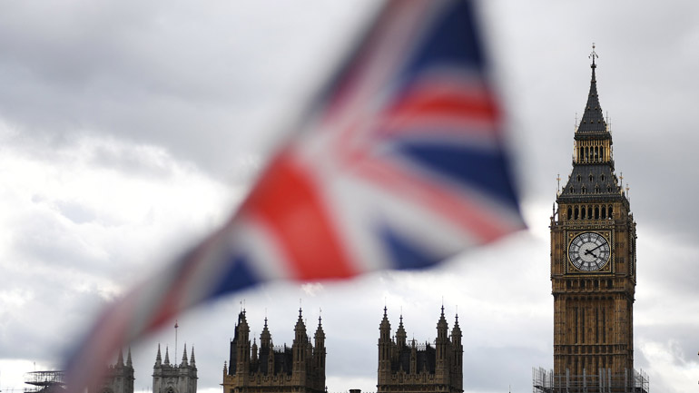 Θορυβημένο το Λονδίνο από την απόφαση του Ιράν να αποδεσμευτεί από τη συμφωνία για τα πυρηνικά