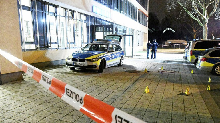 Γερμανία: Άνδρας οπλισμένος με μαχαίρι έπεσε νεκρός από πυρά αστυνομικού