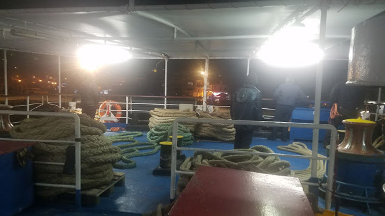 Αποκολλήθηκε το ”Πρωτεύς” και βρίσκεται ήδη στο λιμάνι της Σκιάθου