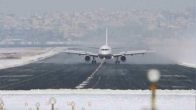 Επέστρεψε στο αεροδρόμιο «Μακεδονία» αεροπλάνο που εκτελούσε πτήση προς Σάμο