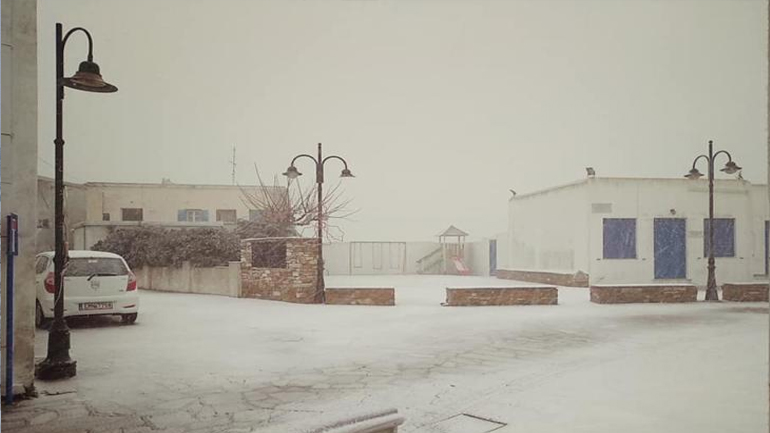 Αποκαταστάθηκε η ηλεκτροδότηση σε Άνδρο και Τήνο, σύμφωνα με τον ΔΕΔΔΗΕ