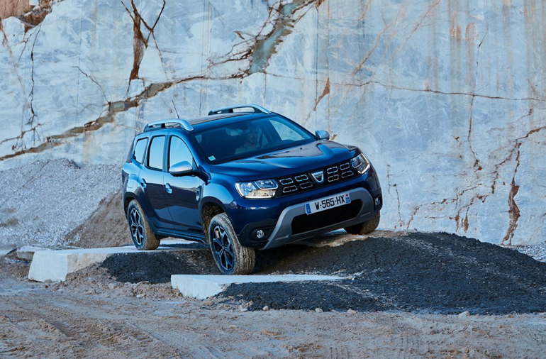 Η Dacia ταξινόμησε 526 περισσότερα αυτοκίνητα με την ποσοστιαία αύξηση να φτάνει το 39,8% (στη φωτό το Duster)