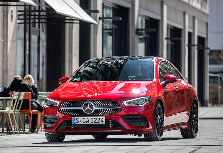 Πρώτη σε πωλήσεις premium μάρκα το 2019 αναδείχτηκε η Mercedes με 4.520 ταξιομήσεις