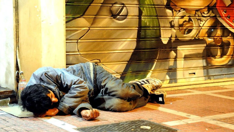 Σε ισχύ τα έκτακτα μέτρα του Δήμου Αθηναίων για τους αστέγους