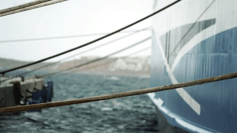 Δεμένα τα πλοία σε Πειραιά, Ραφήνα και Λαύριο λόγω ισχυρών ανέμων