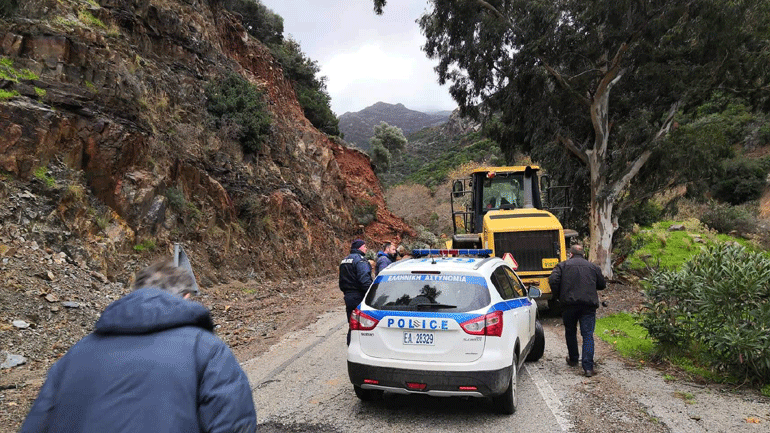 Χανιά: Κλειστός ο επαρχιακός δρόμος Καστέλι-Σφηνάρι-Κάμπος λόγω κατολίσθησης