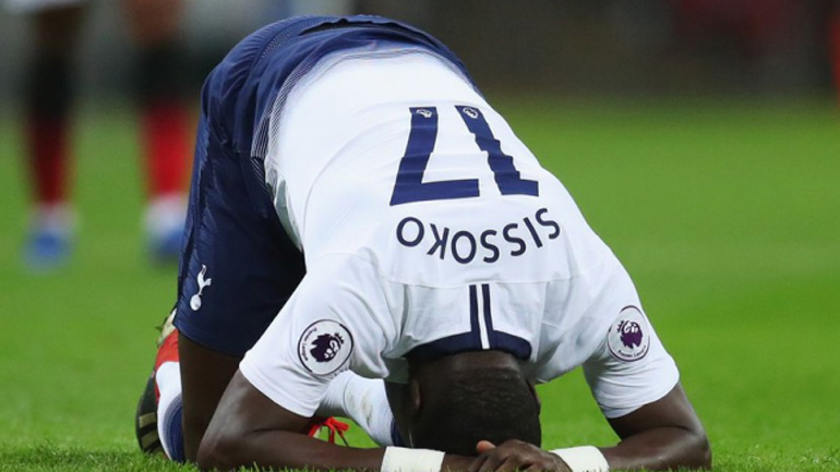 Τότεναμ: Nοκ-άουτ μέχρι τον Απρίλιο ο Σισοκό