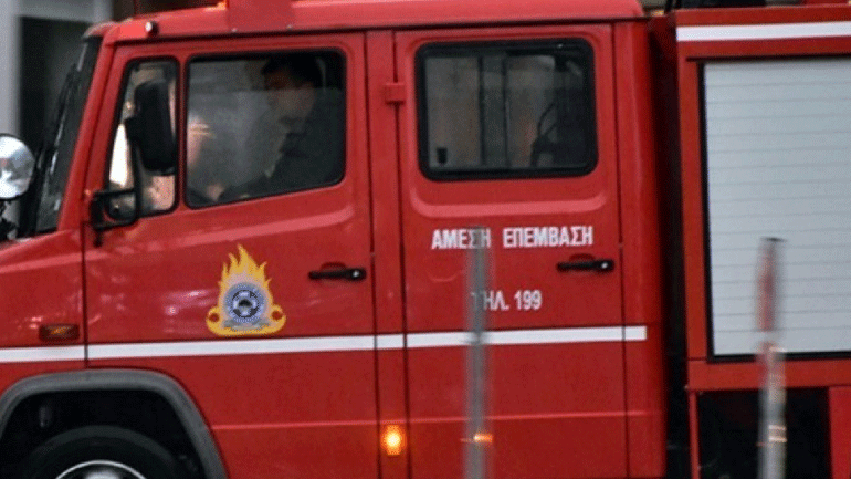 Φωτιά σε εργοστάσιο στην περιοχή της Κατερίνης