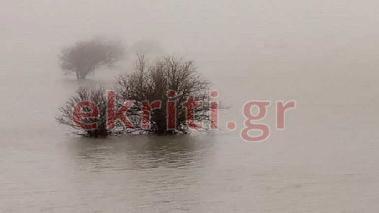 Το Οροπέδιο Λασιθίου μετατράπηκε σε μια απέραντη λίμνη