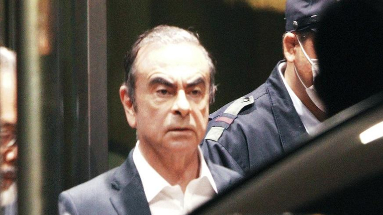 Εικόνες από την διαφυγή του αφεντικού της Nissan στο Λίβανο