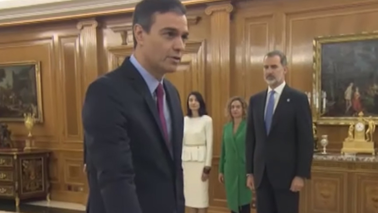 Ισπανία: Ο Πέδρο Σάντσεθ ορκίσθηκε ως πρωθυπουργός ενώπιον του βασιλιά Φελίπε 6ου