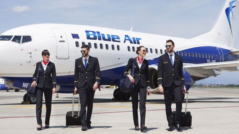 Νέα δρομολόγια από την Blue Air και προς την Ελλάδα από το καλοκαίρι