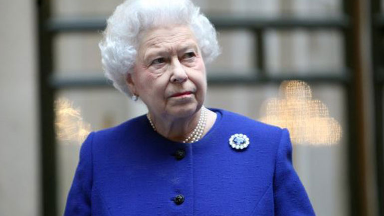Μετά το σοκ της παραίτησης του Χάρι και της Μέγκαν, η βασίλισσα Ελισάβετ θέλει μια λύση σύντομα