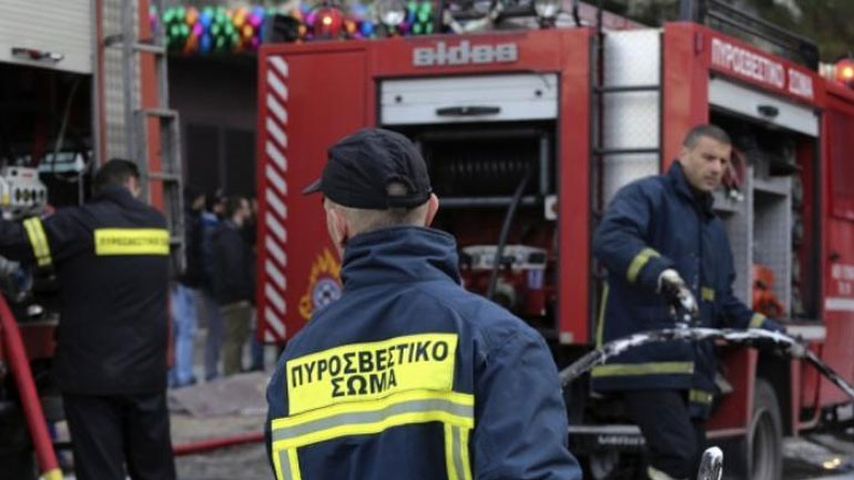 Ηράκλειο: Δύο σπίτια τυλίχθηκαν στις φλόγες