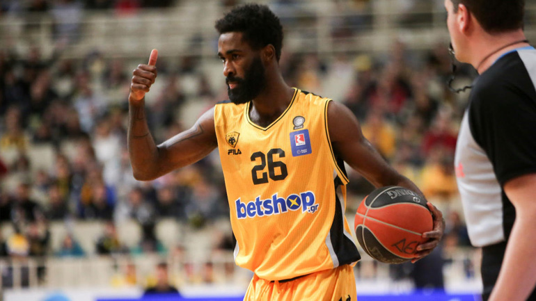 Από την ΑΕΚ στην ΤΣΣΚΑ Μόσχας ο Χάουαρντ Σαντ Ρος