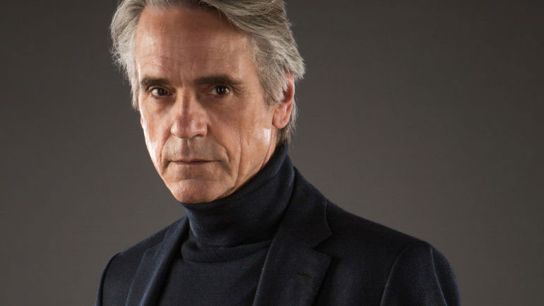 Ο Τζέρεμι ‘Αιρονς πρόεδρος της επιτροπής της Μπερλινάλε