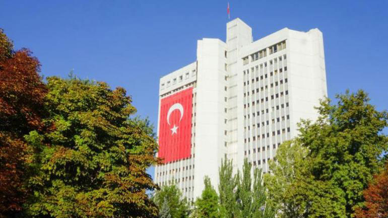 Τουρκία: Εξωπραγματικά τα επιχειρήματα της πενταμερούς του Καΐρου