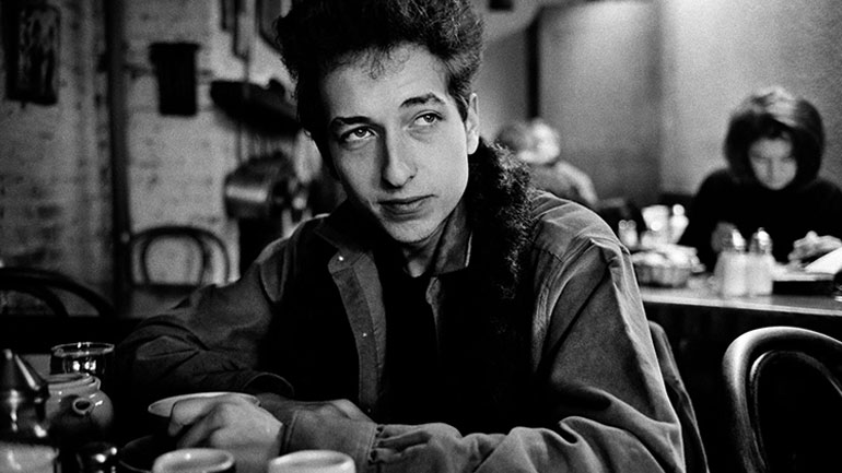 Show Me the Picture – Ένας τόμος για τον Τζιμ Μάρσαλ, φωτογράφο των αστέρων της μουσικής