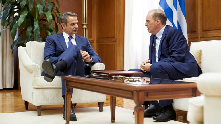 Τα τσιγάρα τα ποτά και τα ξενύχτια…