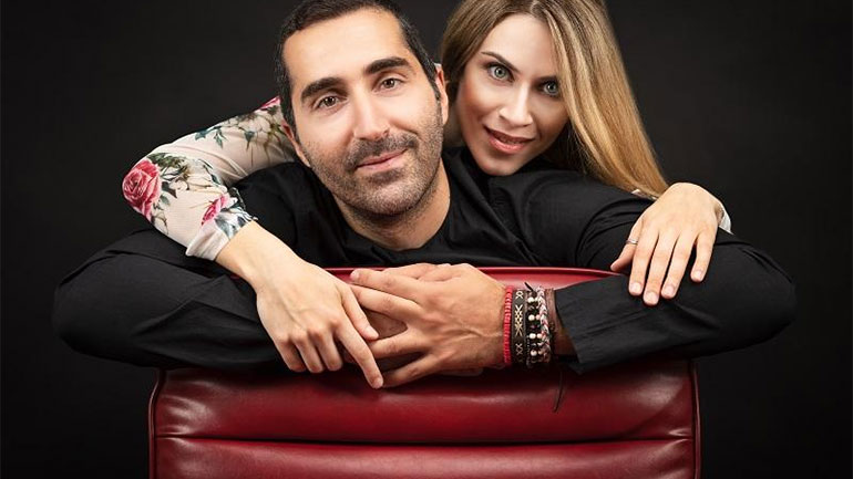 Ο Ζαχαρίας Καρούνης και η Σαββέρια Μαργιολά στη μουσική σκηνή Σφίγγα