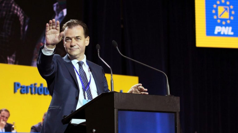 Η Ρουμανία «βαδίζει» προς πρόωρες εκλογές