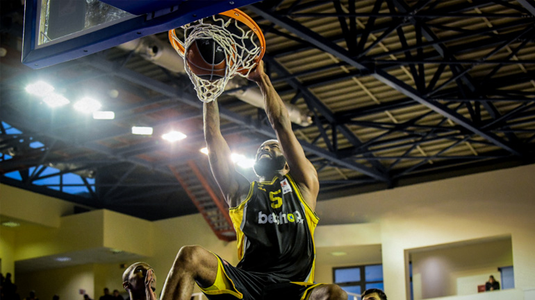 Πέρασε νικηφόρα από τη Ρόδο η ΑΕΚ, 79-70 τον Κολοσσό