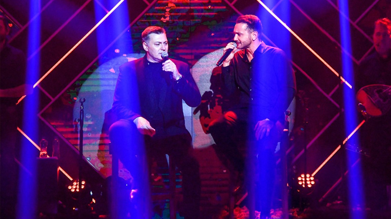 Stage By Frangelico: Συνεχίζουν τις τριήμερες εμφανίσεις τους οι Μακρόπουλος και Μενιδιάτης