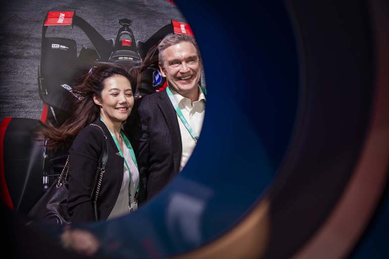 Το βίωμα της επιτάχυνσης χαρίζει χαμόγελα... 