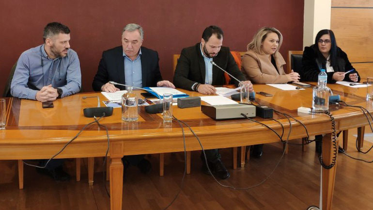 Λαμία: «ΟΧΙ» στις αποθήκες ψυχών λέει ο δήμαρχος