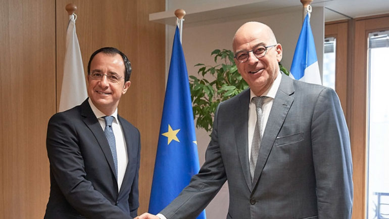 Συνάντηση Δένδια – Χριστοδουλίδη στην Αθήνα