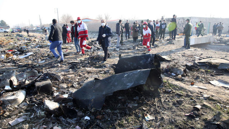 Ιράν: Πυροβολισμοί στο σημείο όπου κατερρίφθη το ουκρανικό Boeing