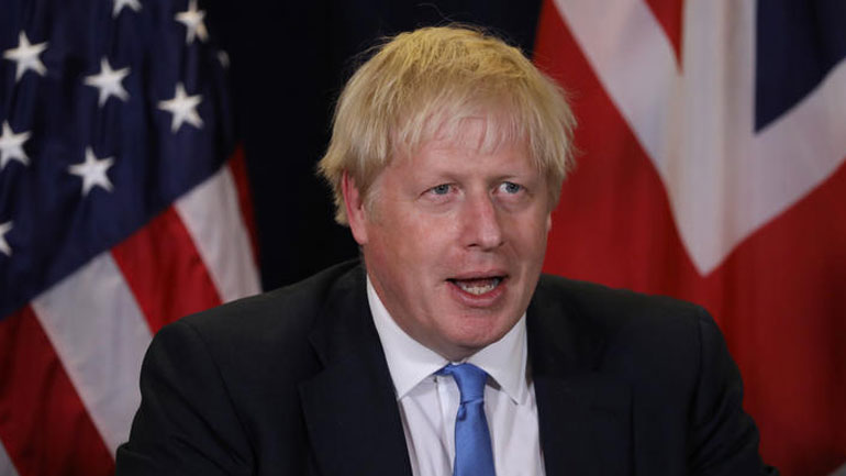 Ο Μπόρις Τζόνσον χαιρετίζει τους συμβιβασμούς που επιτεύχθηκαν στη Βόρεια Ιρλανδία