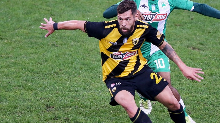 Προς Καϊσέρισπορ ο Σιμάο