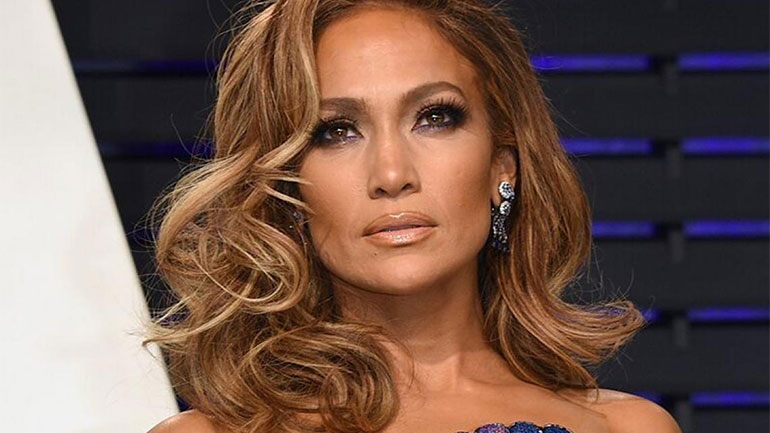 Η Τζένιφερ Λόπεζ ενέπνευσε τη Φίμπι Γουόλερ Μπριτζ δημιουργό της σειράς «Fleabag»