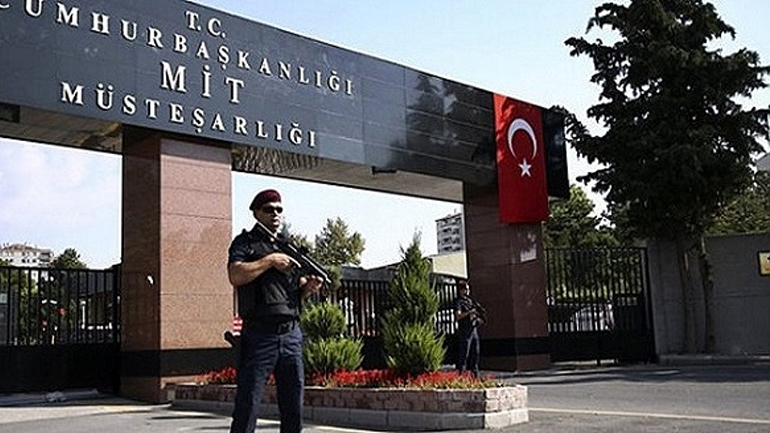 Κατασκοπευτικό θρίλερ στη Μόσχα: Συνάντηση μυστικών υπηρεσιών Τουρκίας – Συρίας