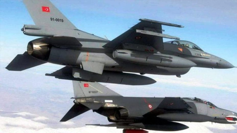 Νέες παραβιάσεις από τουρκικά F-16: «Έκοβαν βόλτες» πάνω από ελληνικά νησιά