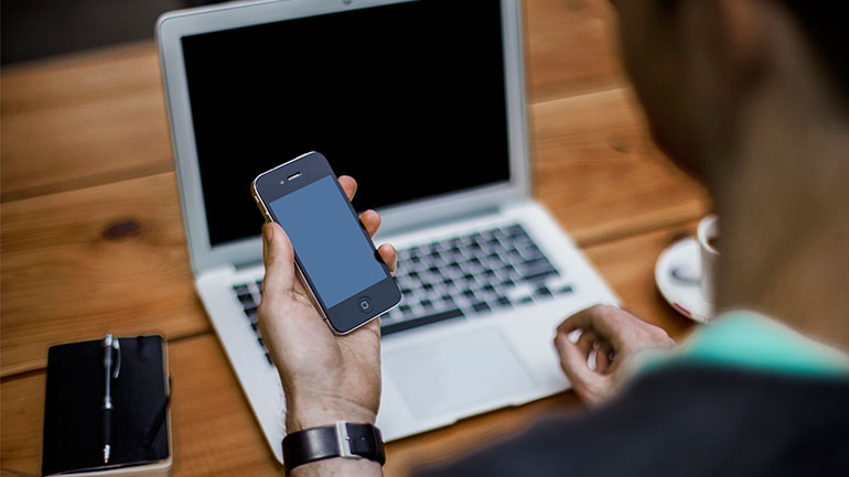 Έρευνα: 1 στους 2 χρήστες θα αλλάξει τις online συνήθειές του το 2020