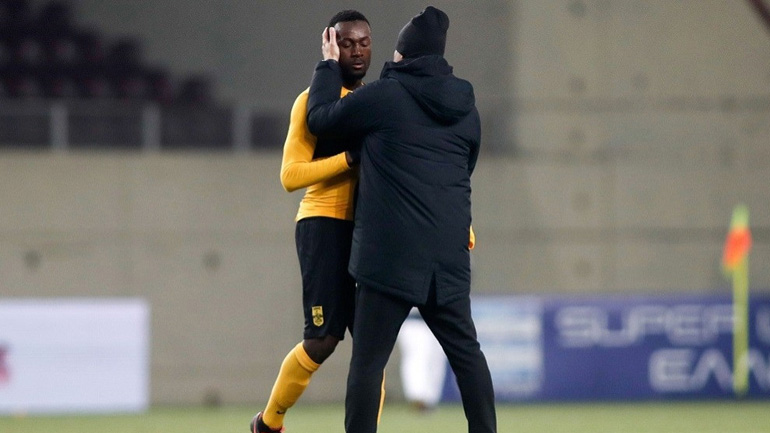 Super League: Σε απολογία η ΑΕΛ για τα ρατσιστικά συνθήματα